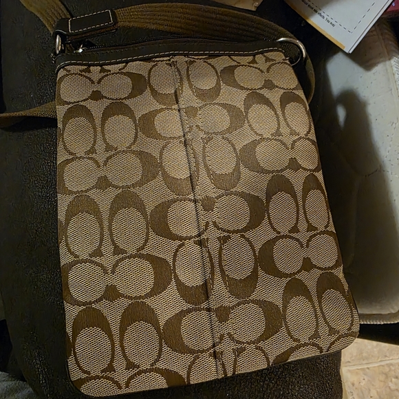 Coach Brown Crossbody Bag - Picture 9 of 9